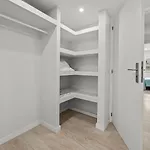 Light-filled Retreat With Balcony In By Hostwise * Портиман