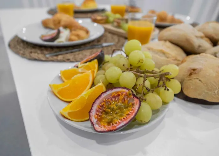 Light-filled Retreat With Balcony In By Hostwise